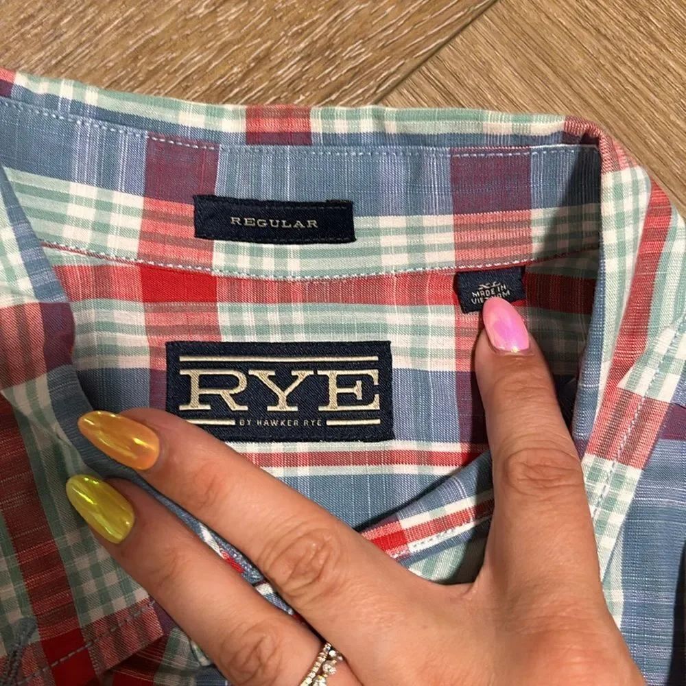 Rye Button Down - Picture 4 of 7